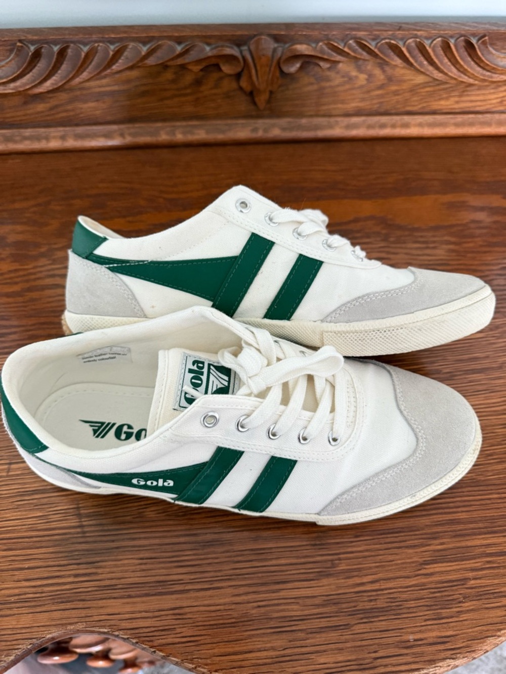 LAST CHANCE! Gola Women's White Canvas Sneakers with Green Stripes